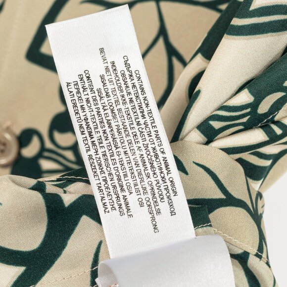 Burberry Safari Silk Ivy-Print Buttoned Shirt - Picture 11 of 11